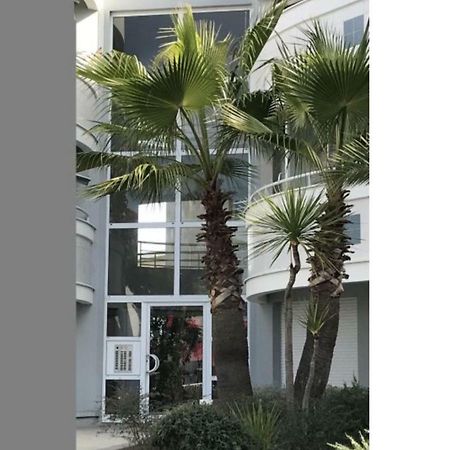 F2 Immeuble Les Pieds Dans L'Eau Apartment Villeneuve-Loubet Exterior photo