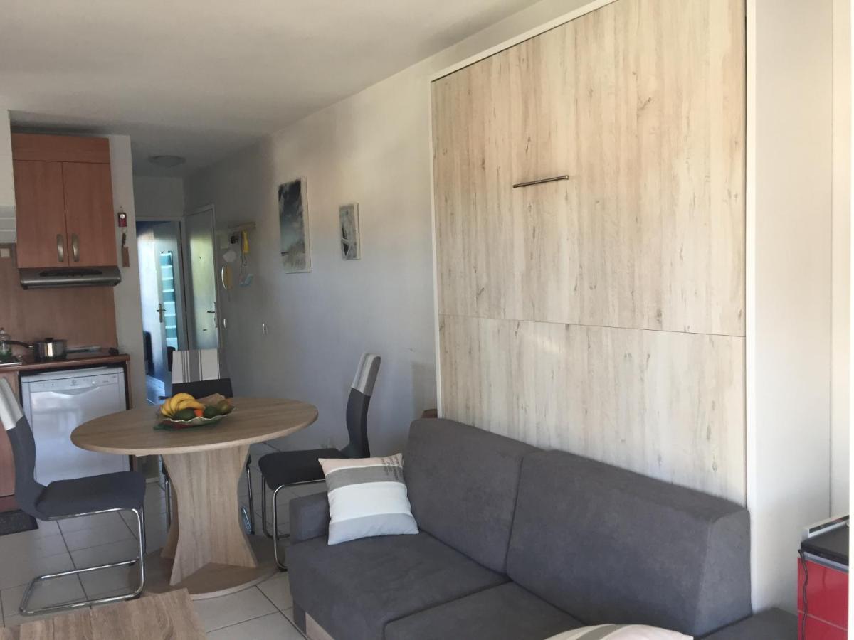F2 Immeuble Les Pieds Dans L'Eau Apartment Villeneuve-Loubet Exterior photo