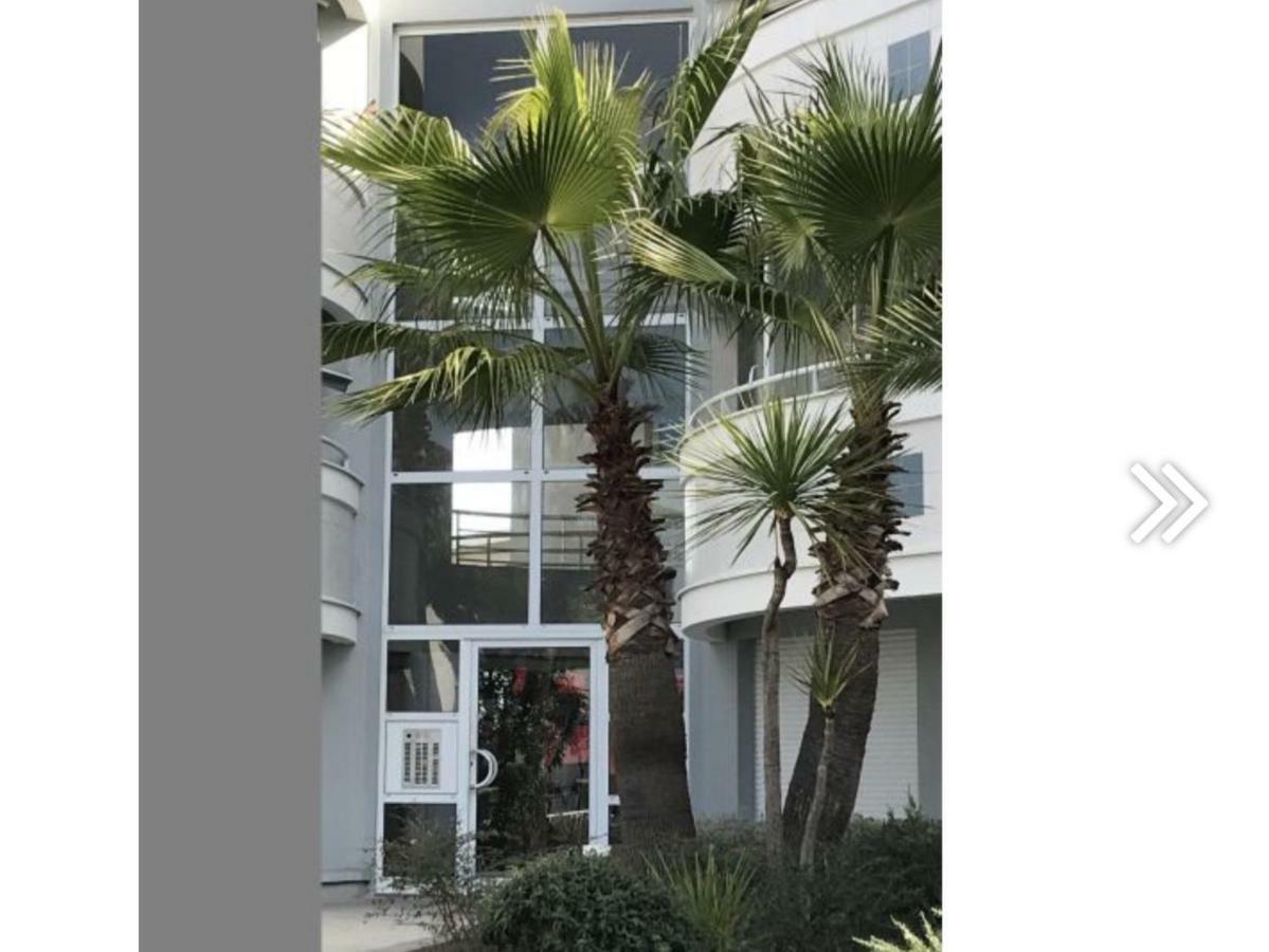 F2 Immeuble Les Pieds Dans L'Eau Apartment Villeneuve-Loubet Exterior photo